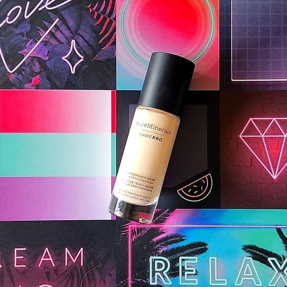 🆕️ bareMinerals BarePro Foundation - Picture 2 of 5